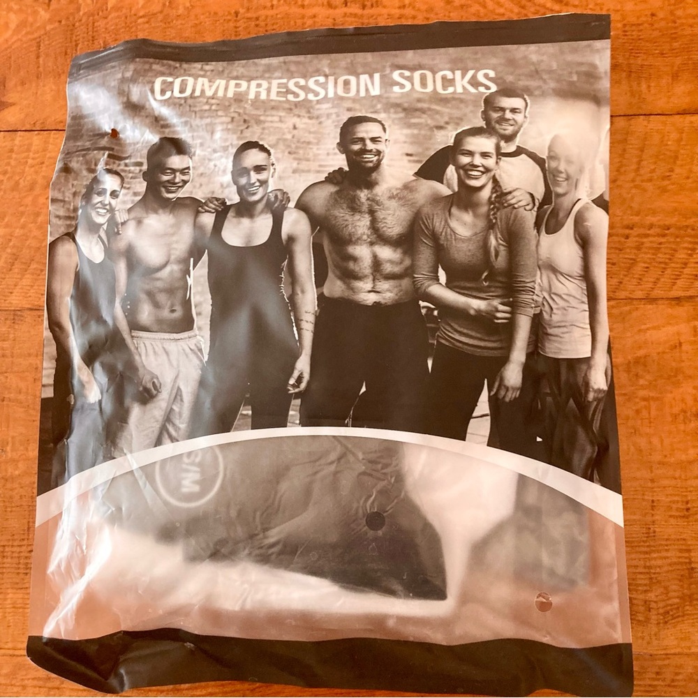New Compression Ankle Socks Unisex Black Gray White (6 Pair Set) Size S/M - Picture 4 of 6